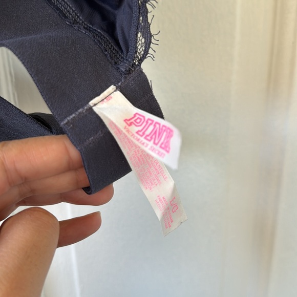 Victoria’s Secret PINK Lace Bralette - Picture 3 of 3